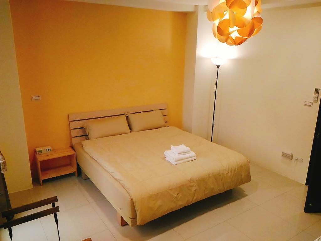 He Tian B&B - Cafe & Bar ผูหลี่ ภายนอก รูปภาพ